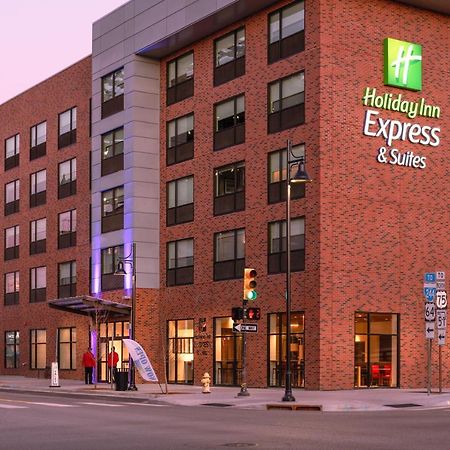 Holiday Inn Express & Suites - Tulsa Downtown - Arts District By Ihg Dış mekan fotoğraf