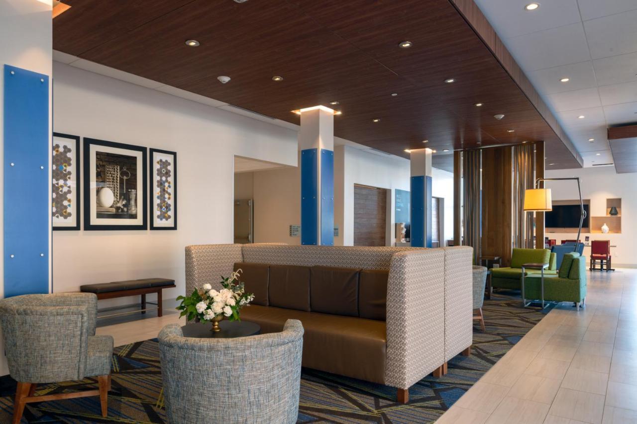 Holiday Inn Express & Suites - Tulsa Downtown - Arts District By Ihg Dış mekan fotoğraf