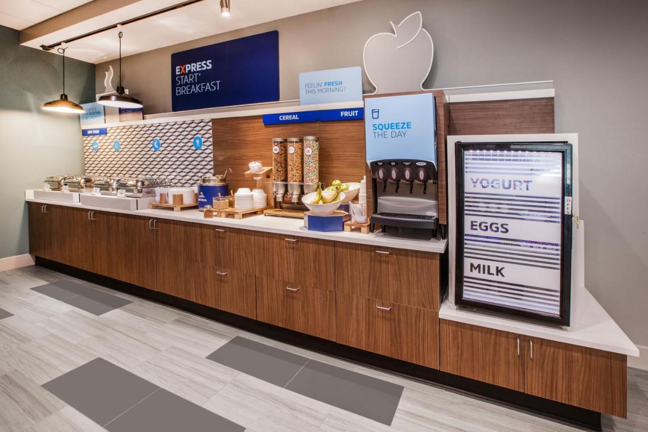 Holiday Inn Express & Suites - Tulsa Downtown - Arts District By Ihg Dış mekan fotoğraf